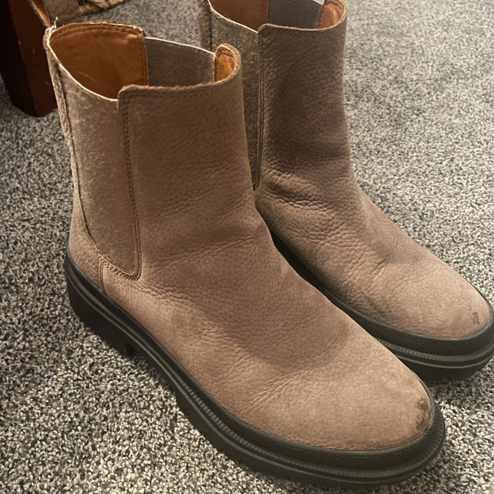 Lucky Brand Chelsea Boots